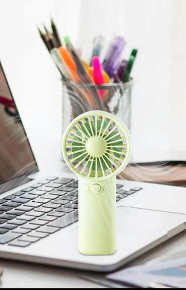 Handheld fan